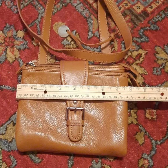 Etienne Aigner Leather Purse/Wallet - Picture 12 of 13